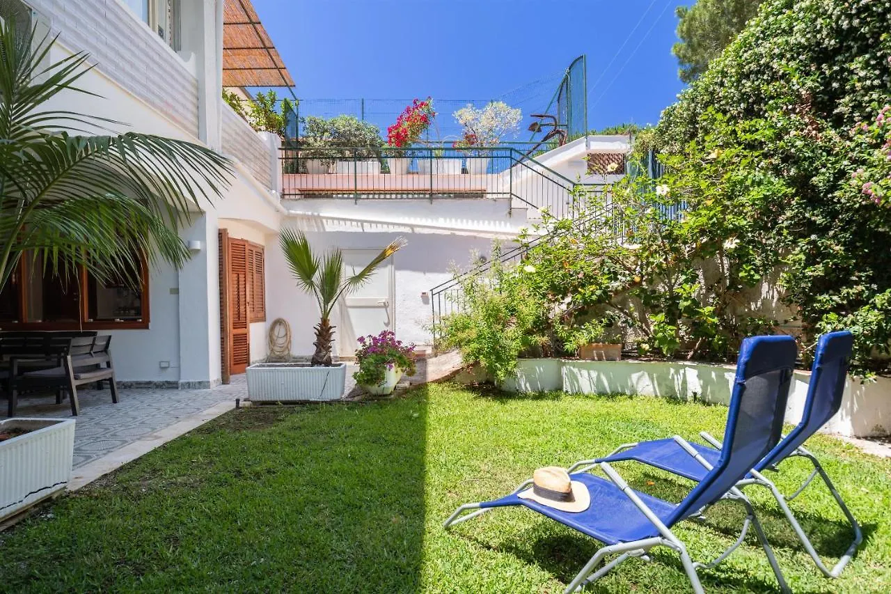 Apartment La Cueva Dello Scirocco By Domusicily Italy