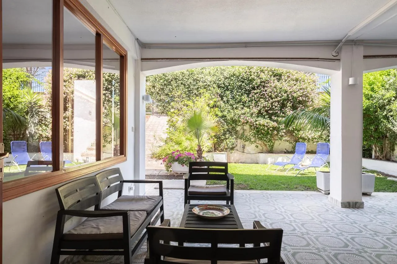 Apartment La Cueva Dello Scirocco By Domusicily