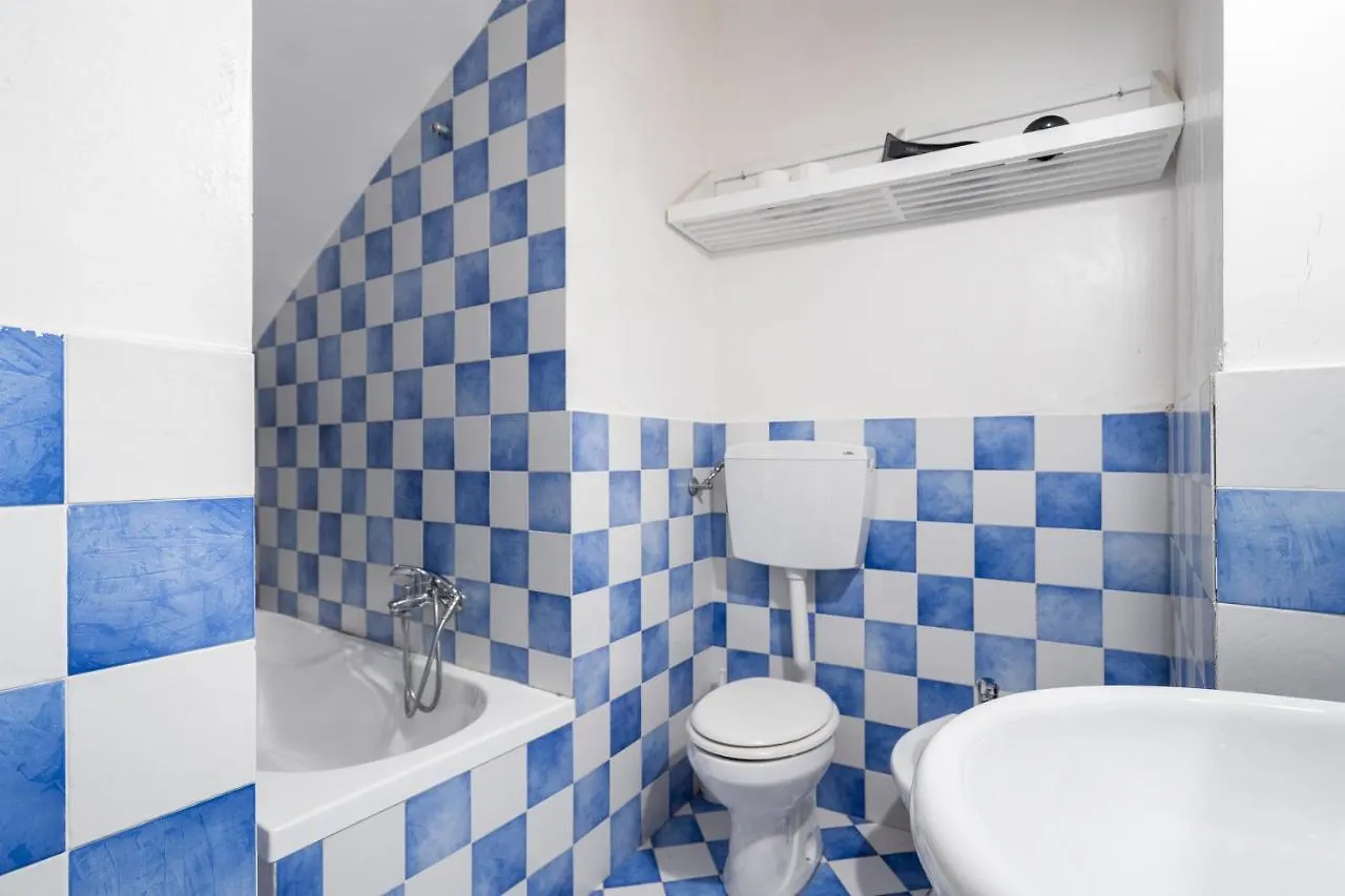 Apartment La Cueva Dello Scirocco By Domusicily
